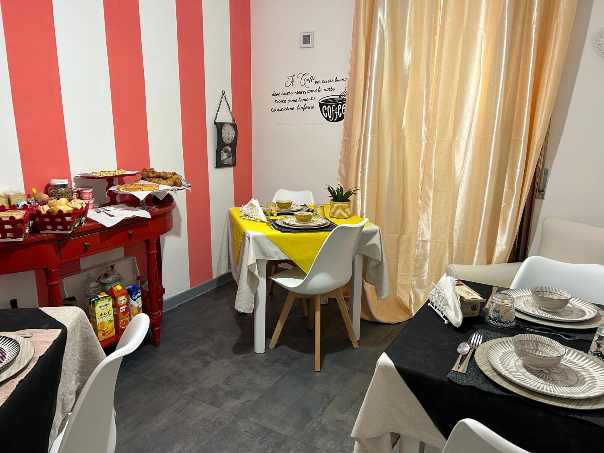 Casa Marzia Affittacamere Alghero Exteriör bild